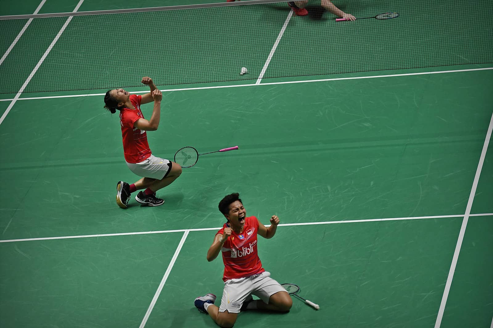 Foto: Greysia Polii dan Apriyani berselebrasi. (Adityadandito)