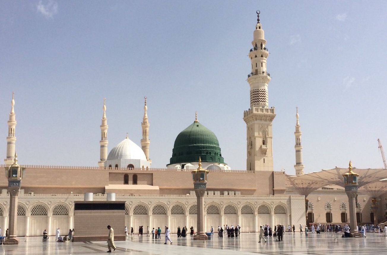 FOTO: Masjid Nabawi untuk ilustrasi maulid. (Ayse Bek/Unsplash)