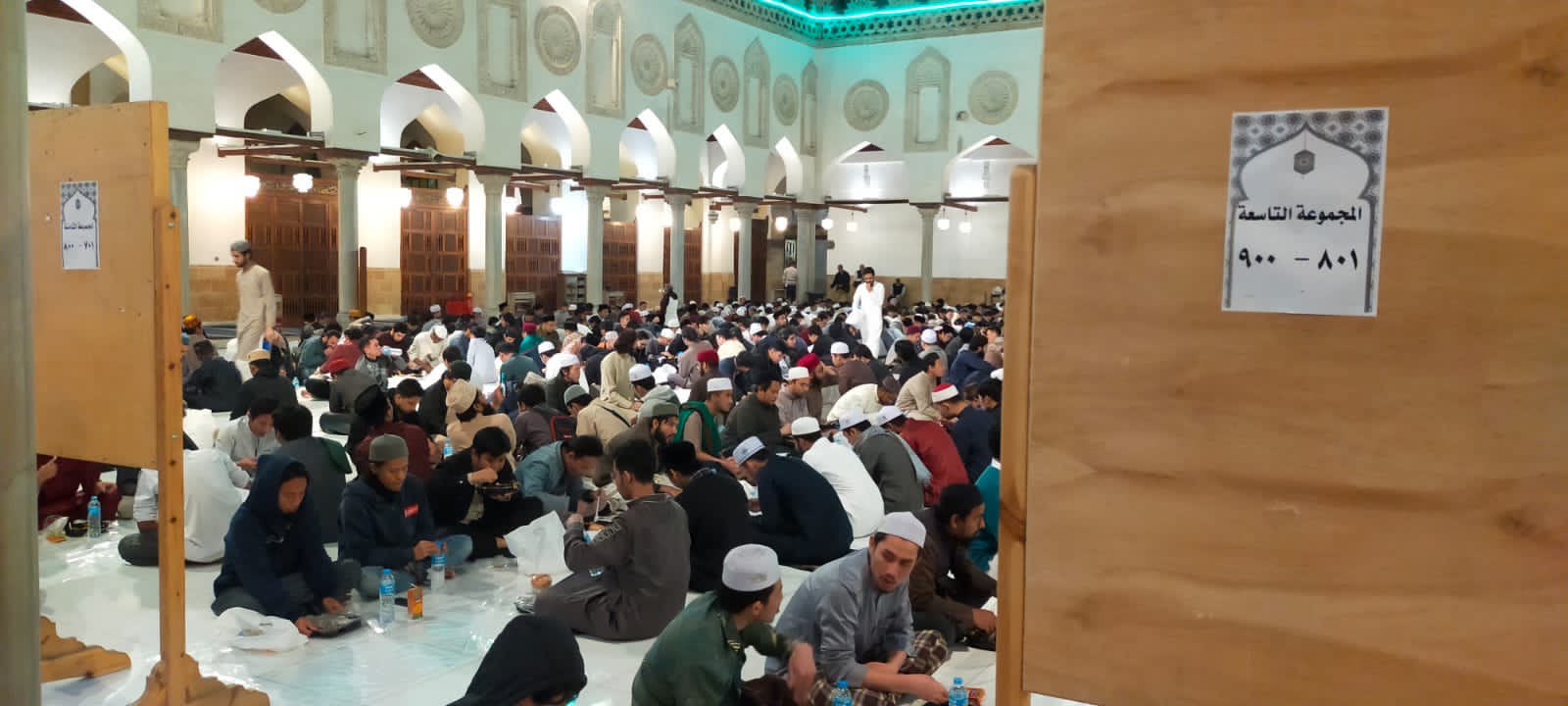 FOTO Momen buka puasa bersama yang digelar Al-Azhar pada Ramadan lalu. (Masjid Al-Azhar)