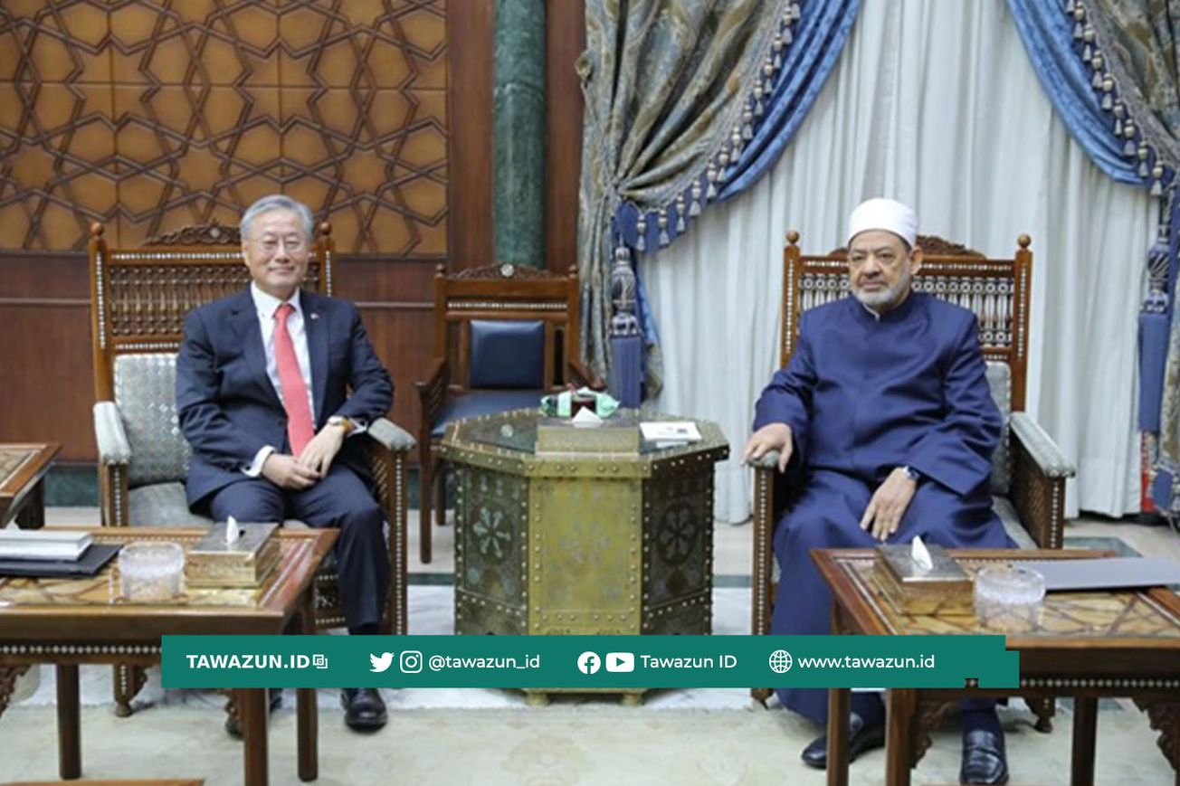FOTO Pertemuan Duta Besar Korea Selatan Kim Young-hyun dengan Syekhul-Azhar Ahmad Ath-Thayyib.