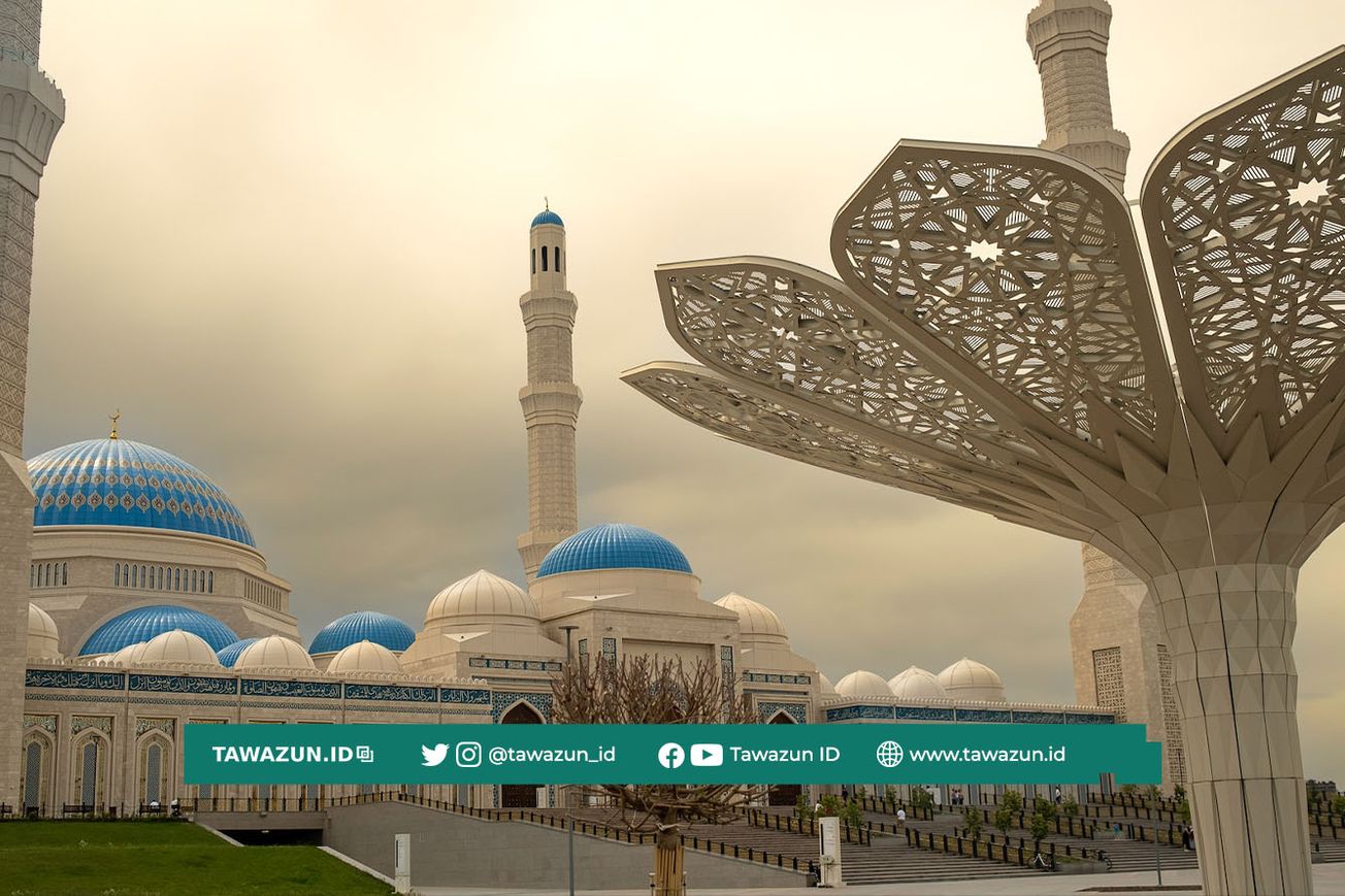 FOTO Masjid Agung Astana, Kazakhstan. (Unsplash/Frederick Wallace)