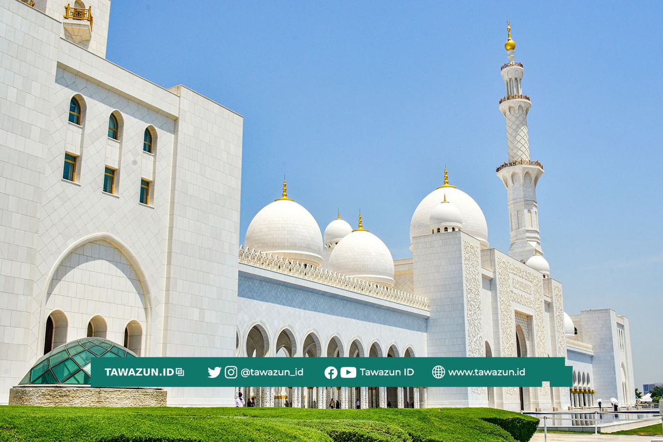 FOTO Sheikh Zayed Grand Mosque, Abu Dhabi, Uni Arab Emirates (Unsplash/Junypr)