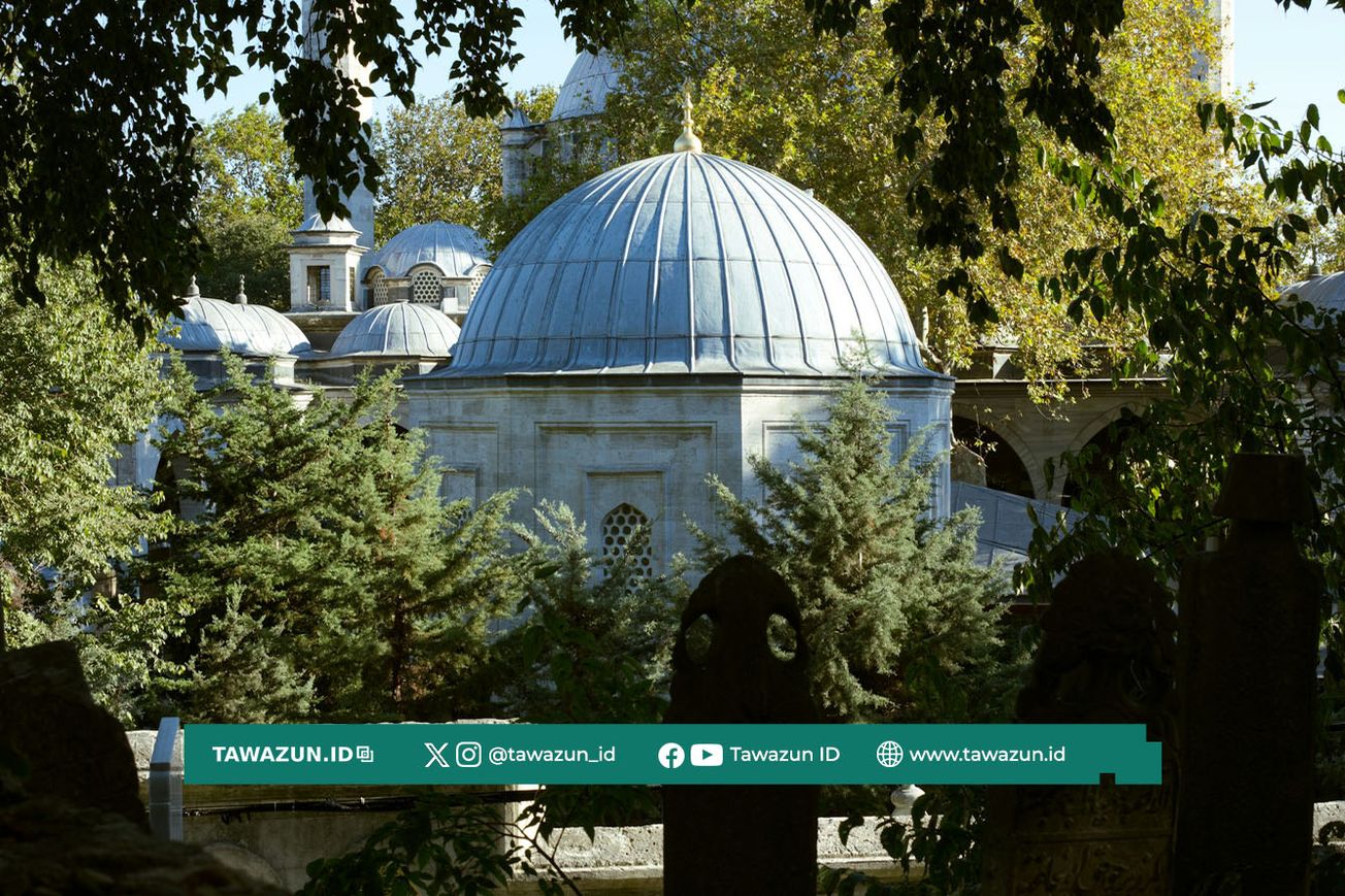 FOTO Eyüp Sultan Camii di Istanbul, Turkiye. (Unsplash/Ilker Ozmen)