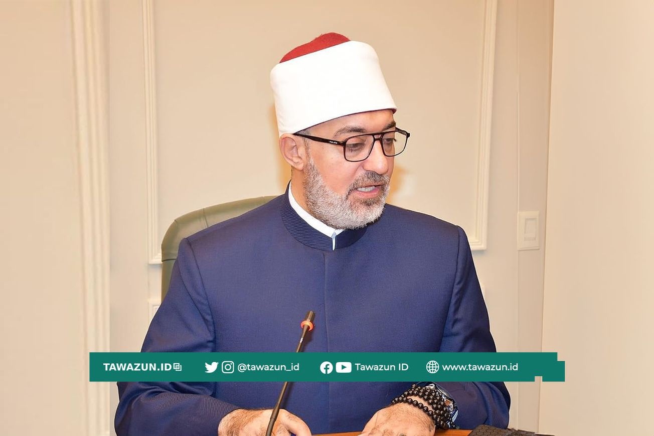 FOTO Syekh Nazhir ‘Ayyad, Mufti Agung Mesir dan Pemimpin Redaksi Majalah Al-Azhar.