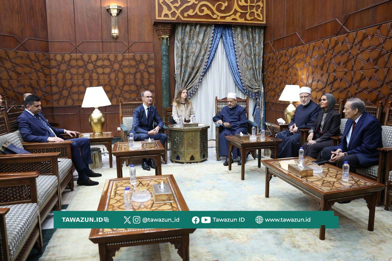 FOTO Pertemuan Syekhul-Azhar dengan PM Serbia di Kairo, Mesir.