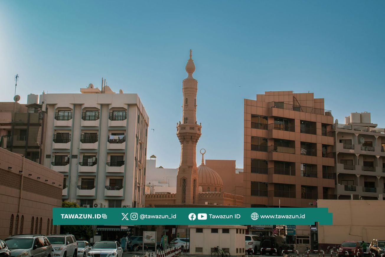 FOTO Sebuah masjid di Dubai, Uni Emirat Arab. (Unsplash/Arin Melikyan)