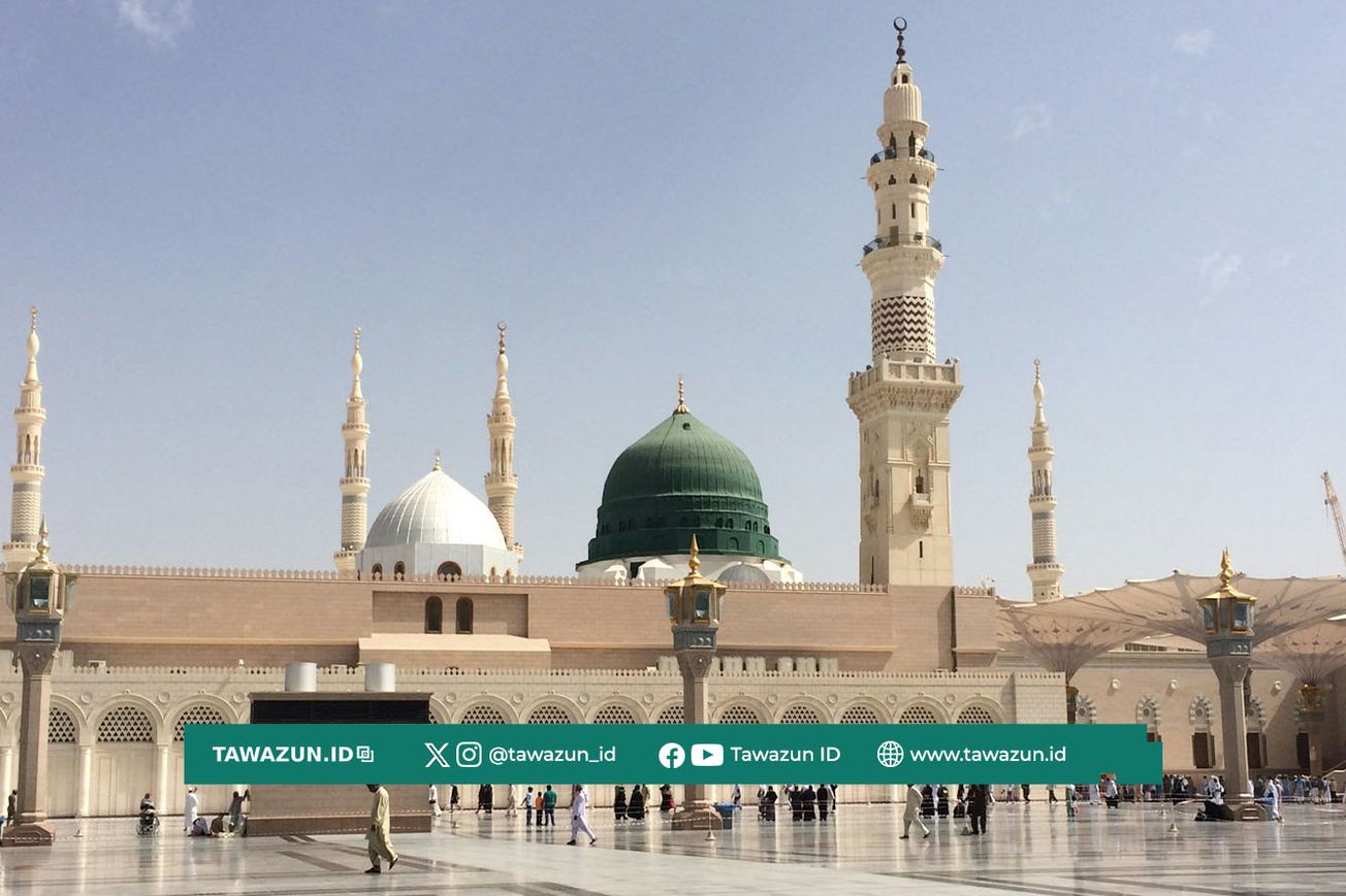 FOTO Masjid Nabawi, Al-Madinah Al-Munawwarah. (Unsplash/Ayse Bek)