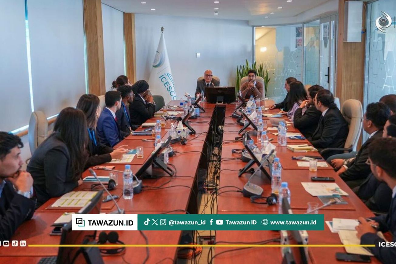 FOTO Pendidikan kerja di ICESCO Rabat untuk 13 profesional muda dari berbagai negara anggota. (ICESCO)
